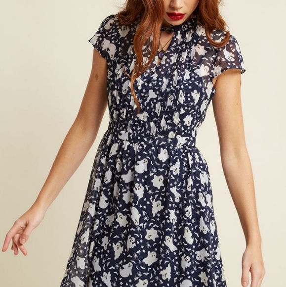 Modcloth Dresses & Skirts - Modcloth Ghost Dress